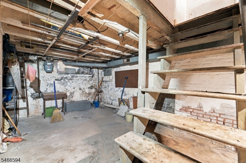 733 Adeline Street Trenton NJ 08611
