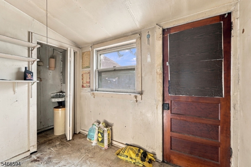 733 Adeline Street Trenton NJ 08611