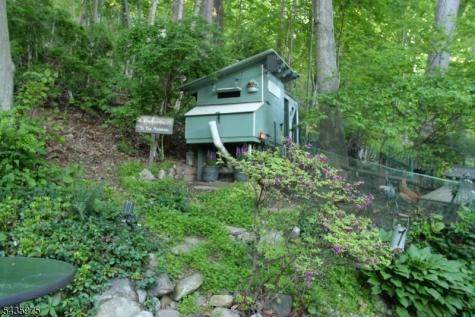 162 Lakeside Drive Liberty NJ 07823