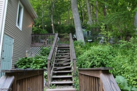 162 Lakeside Drive Liberty NJ 07823