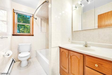 11 Mountain View Terrace Byram NJ 07871