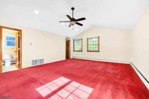 11 Mountain View Terrace Byram NJ 07871