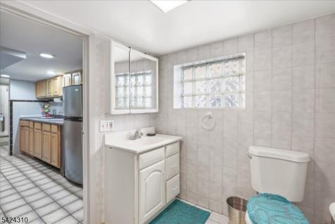 4701 Aschoff Place North Bergen NJ 07047