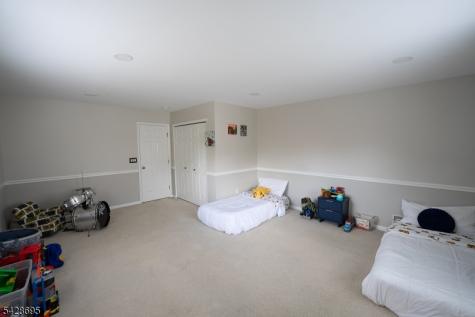 92 Connelly Avenue Mount Olive NJ 07828
