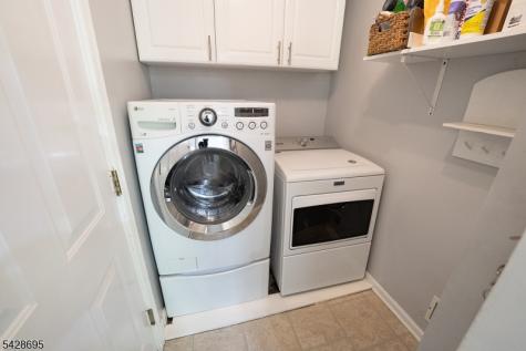 92 Connelly Avenue Mount Olive NJ 07828