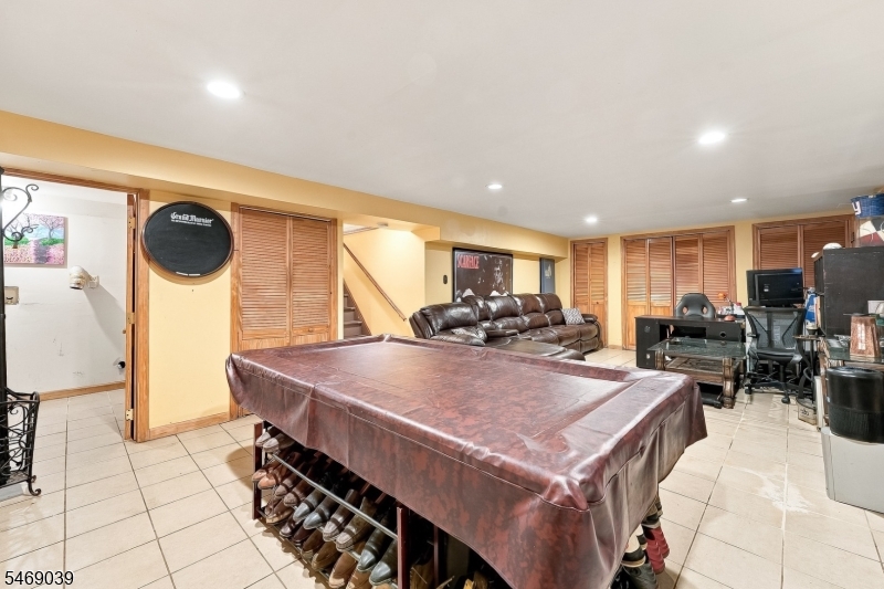1747 Colgate Place Union NJ 07083