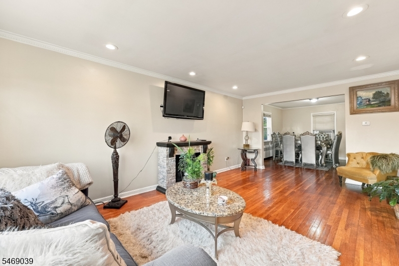 1747 Colgate Place Union NJ 07083