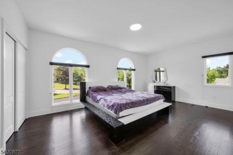 14 Woodshire Terrace Montville NJ 07082