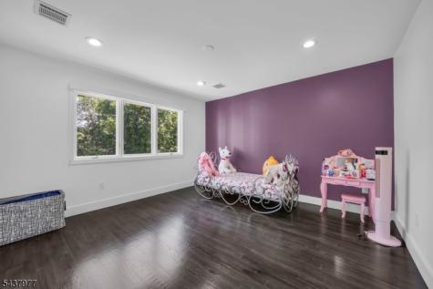 14 Woodshire Terrace Montville NJ 07082