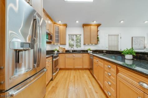 7 Bradford Avenue West Orange NJ 07052