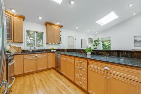 7 Bradford Avenue West Orange NJ 07052
