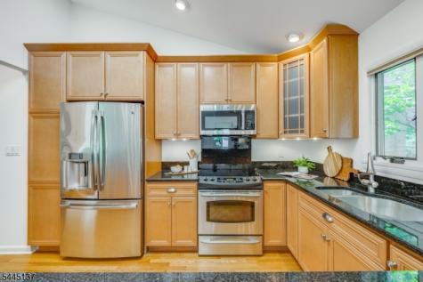 7 Bradford Avenue West Orange NJ 07052