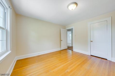 7 Bradford Avenue West Orange NJ 07052