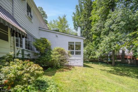 7 Bradford Avenue West Orange NJ 07052