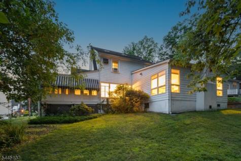 7 Bradford Avenue West Orange NJ 07052