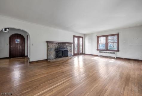 342 Hillcrest Road Ridgewood Village NJ 07450