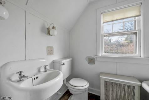 342 Hillcrest Road Ridgewood Village NJ 07450