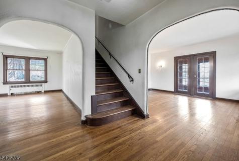 342 Hillcrest Road Ridgewood Village NJ 07450