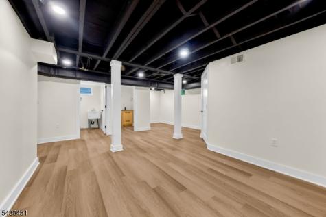 675 Summit Avenue Westfield NJ 07090