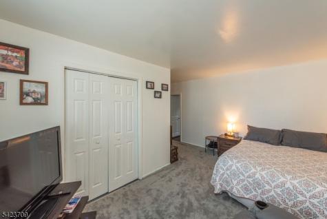 22 Tioga Avenue Parsippany-troy Hills NJ 07034