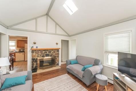 22 Tioga Avenue Parsippany-troy Hills NJ 07034