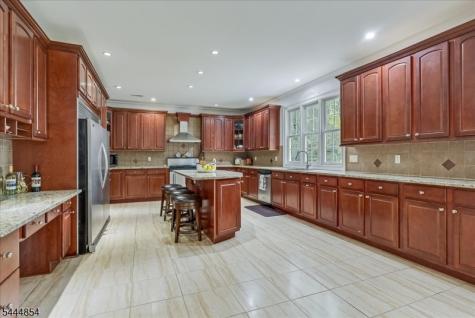 710 Plainfield Avenue Berkeley Heights NJ 07922