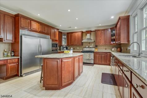 710 Plainfield Avenue Berkeley Heights NJ 07922