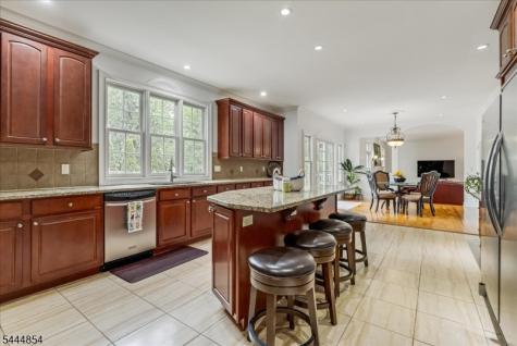 710 Plainfield Avenue Berkeley Heights NJ 07922