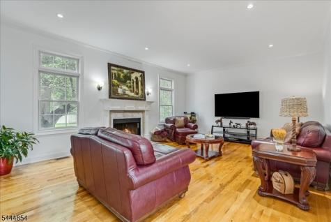 710 Plainfield Avenue Berkeley Heights NJ 07922