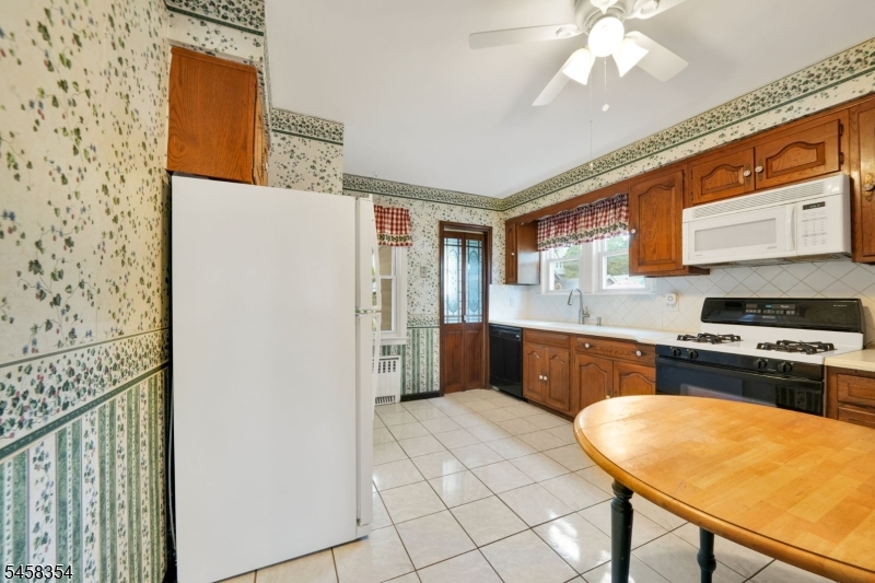 972 Arnet Avenue Union NJ 07083