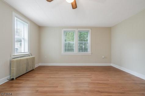 66 Carpenter Street Milford NJ 08848