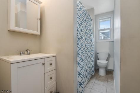 66 Carpenter Street Milford NJ 08848