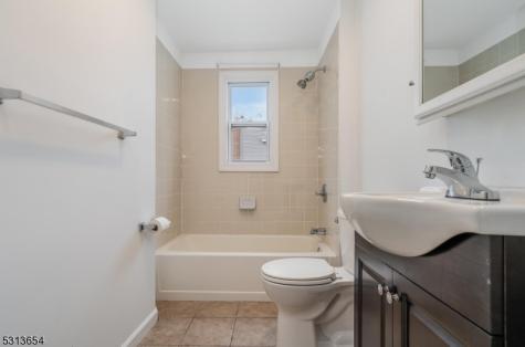 66 Carpenter Street Milford NJ 08848