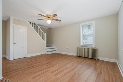 66 Carpenter Street Milford NJ 08848