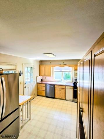 121 W Hanover Avenue Morris Plains NJ 07950