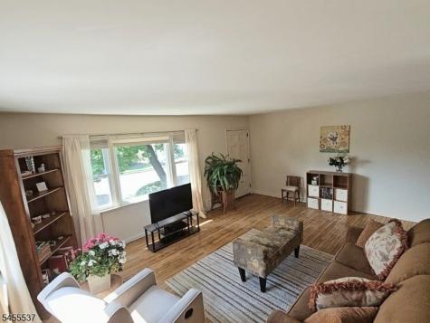 121 W Hanover Avenue Morris Plains NJ 07950