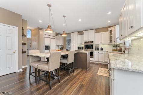 7 Maple Springs Road Alexandria NJ 08867