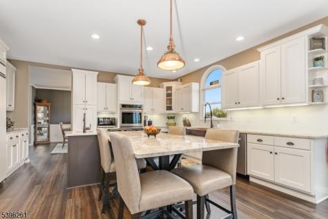 7 Maple Springs Road Alexandria NJ 08867