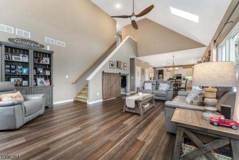 7 Maple Springs Road Alexandria NJ 08867