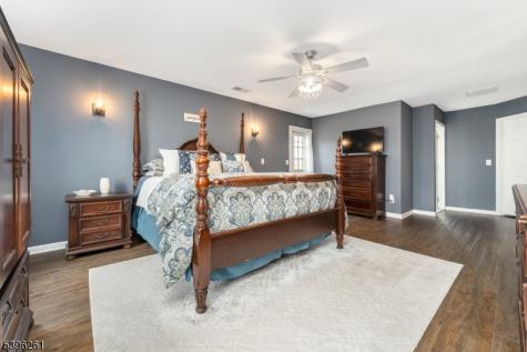 7 Maple Springs Road Alexandria NJ 08867