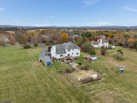 7 Maple Springs Road Alexandria NJ 08867