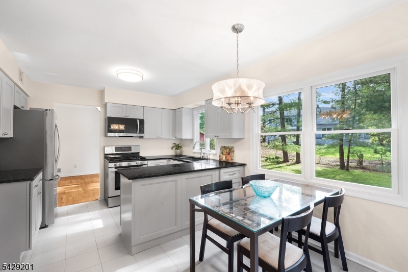 14 Mountain Avenue Warren NJ 07059
