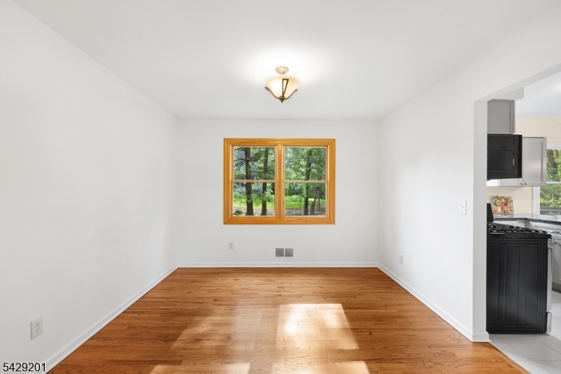 14 Mountain Avenue Warren NJ 07059