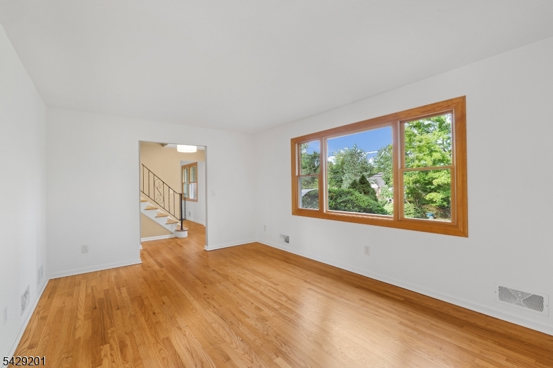 14 Mountain Avenue Warren NJ 07059