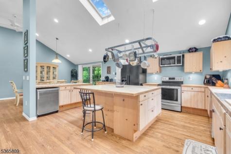 9 Mueller Lane Franklin NJ 07882
