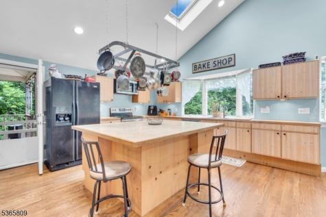 9 Mueller Lane Franklin NJ 07882