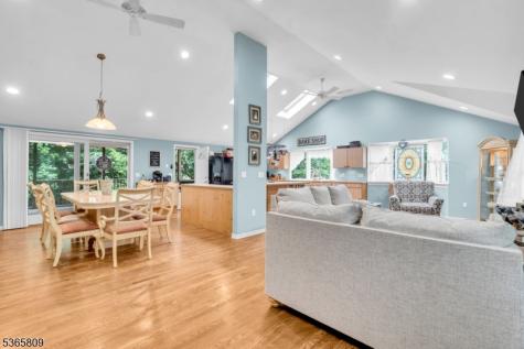 9 Mueller Lane Franklin NJ 07882