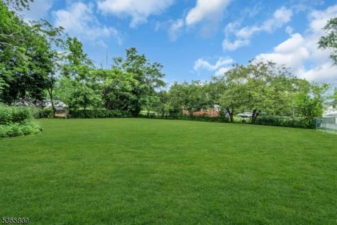 9 Mueller Lane Franklin NJ 07882