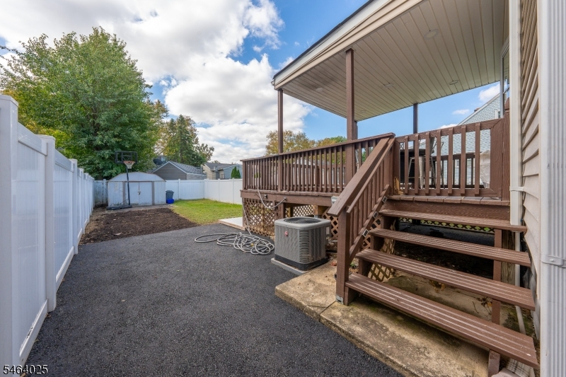 704 W Lake Avenue Rahway NJ 07065