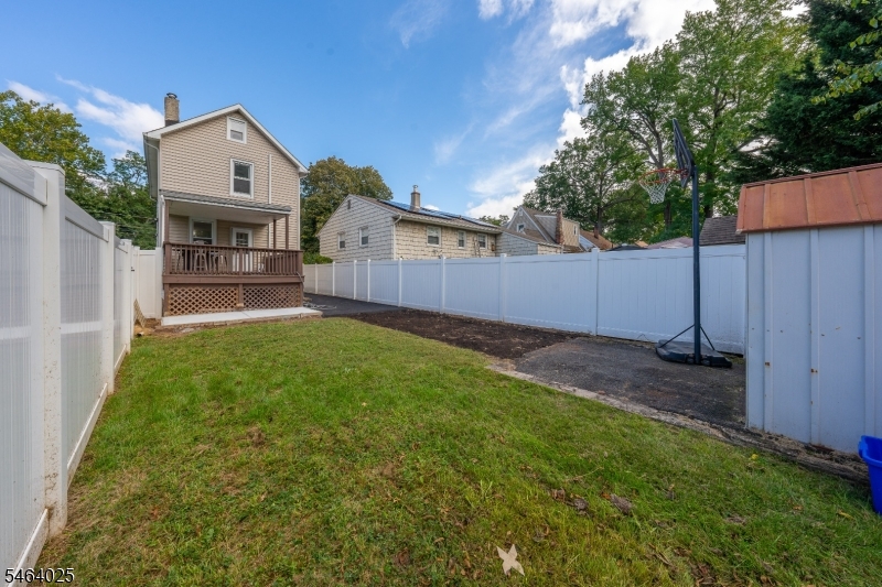 704 W Lake Avenue Rahway NJ 07065